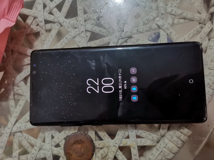 自用国行三星note8,8+128,更换手...