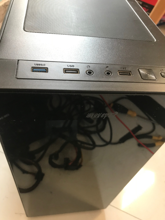 游戏悍将机箱