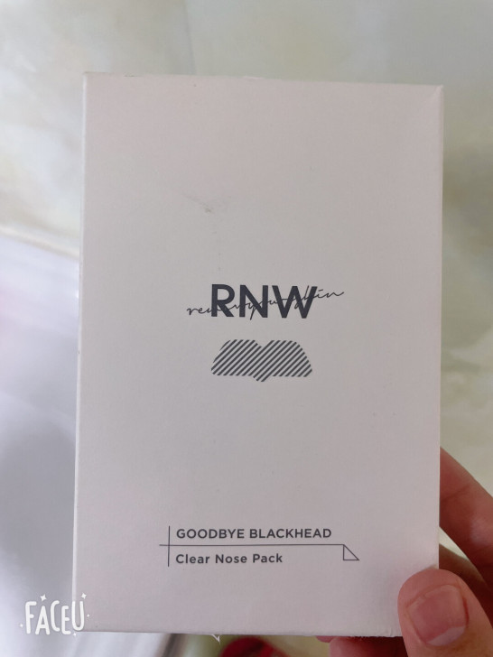 Rnw黑头鼻贴，新买回来的，不适合，用了两...