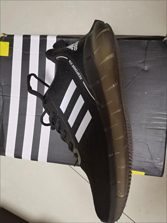 Adidas阿迪达斯 春夏季透气男运动鞋男...