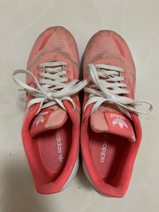 九新阿迪达斯Adidas女运动鞋37半