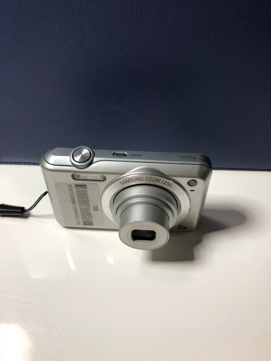 三星 ES65