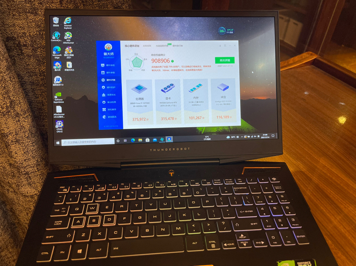 rtx2070 十代i7 雷神911pro...