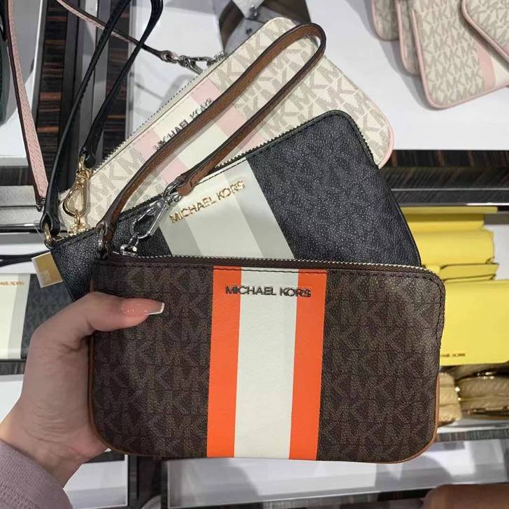 COCO直播 MK奥莱 手拿包 下播不退...