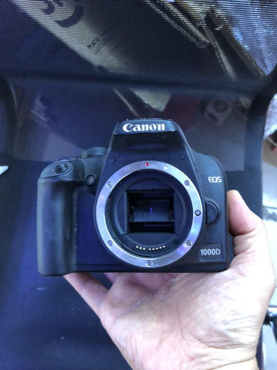 佳能 EOS 1000D