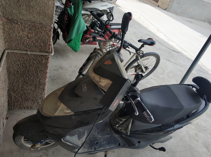 出售闲置雅迪电动车，60v20安，最高速度...