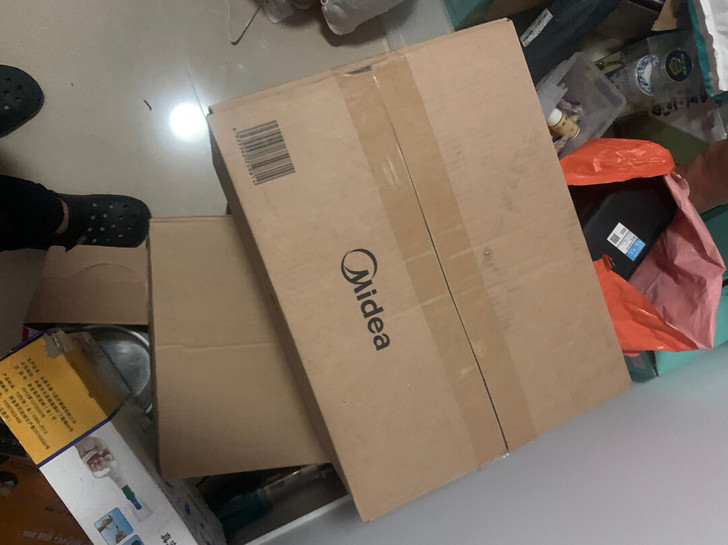 美的电饭煲4升不包邮全新的抽奖得的