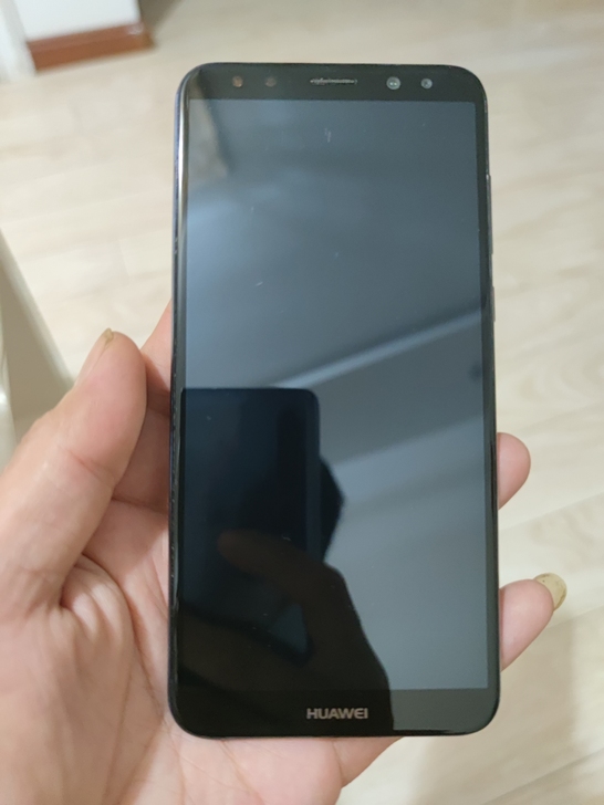 华为麦芒6,全网通4+64内存,成色如图,...