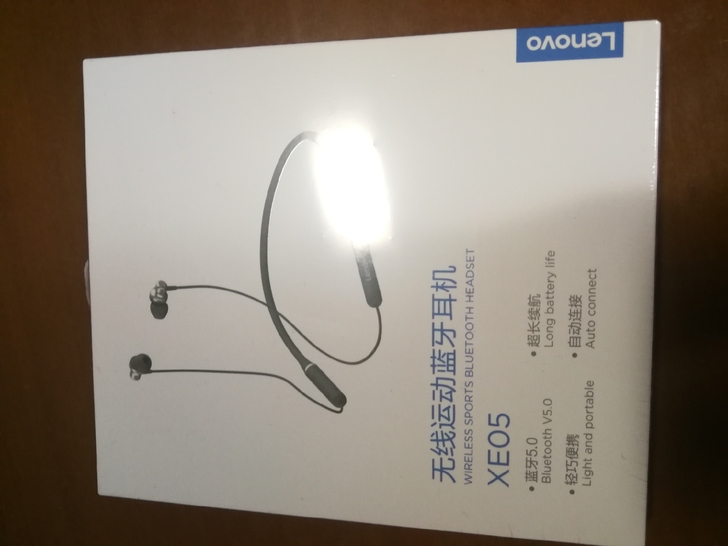 Lenovo/联想 XE 05全新的耳机，...