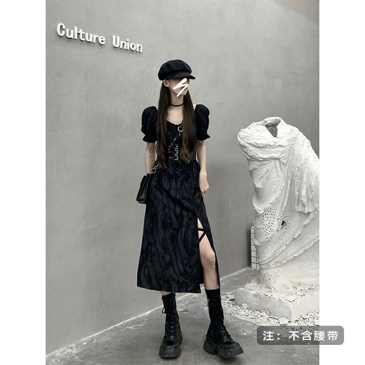 Ruko Hang 连衣裙