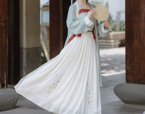 【芙蓉】茗月萱宋制汉服，穿一洗一 主页两件...