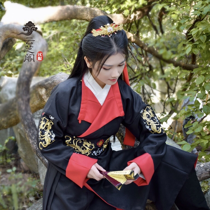 汉服唐制圆领袍,双层绣花两面可穿,男女可穿...