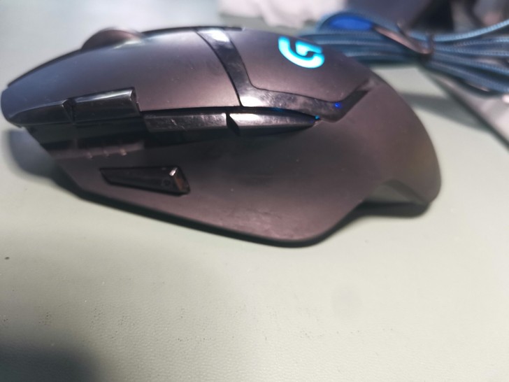 罗技g402鼠标,