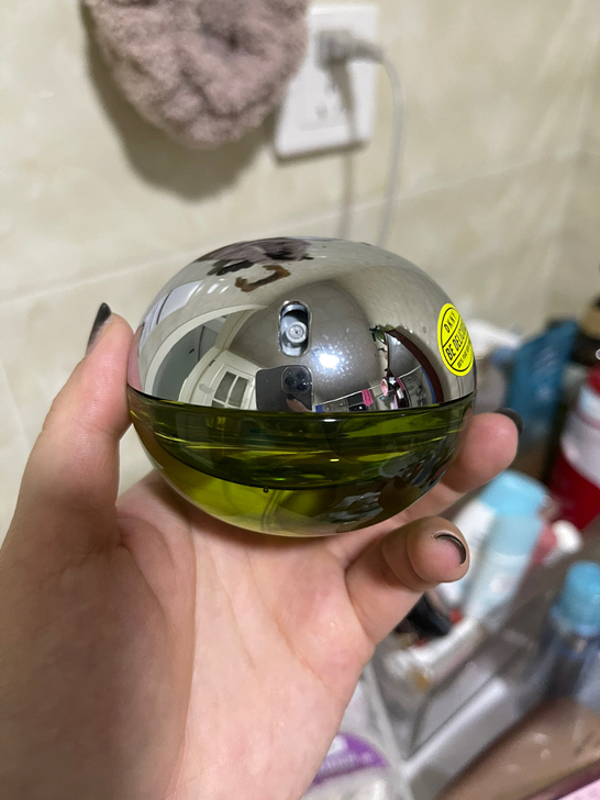 DKNY绿苹果香水 50ml正品 免税店购...