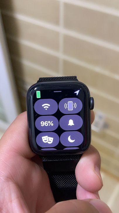 等一个apple wacth s3 42m...
