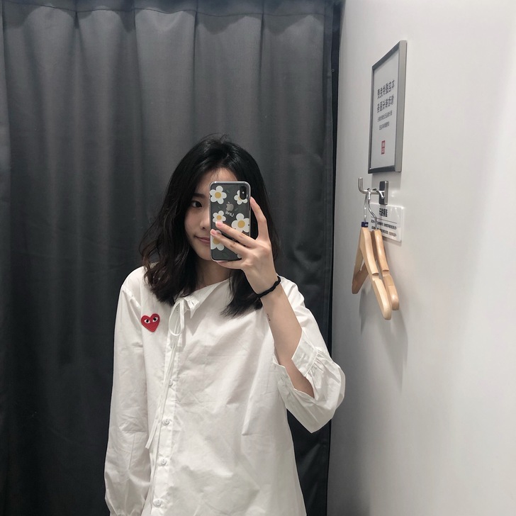 蕾丝雪纺衫