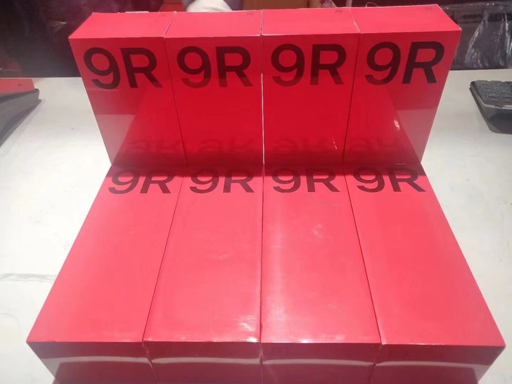 一加9R现货供应，顺丰包个邮！全国联保。