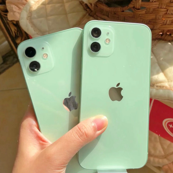 iPhone系统12美版特价走起需要私聊哟