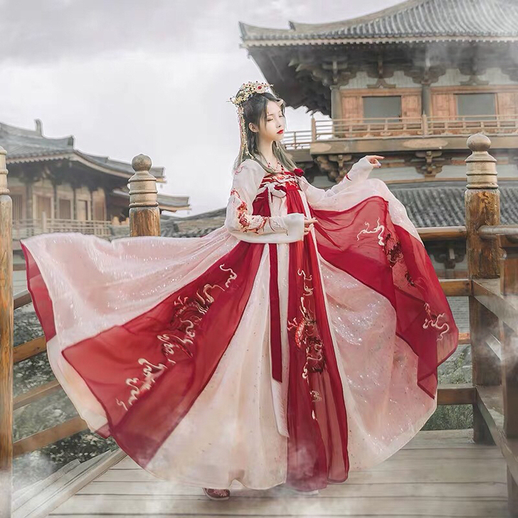 十里同款汉尚华莲龙母夜弦歌汉服超大八米摆超...