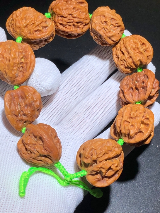 异形麻核桃异形手持串,品相不错,手工编结,...