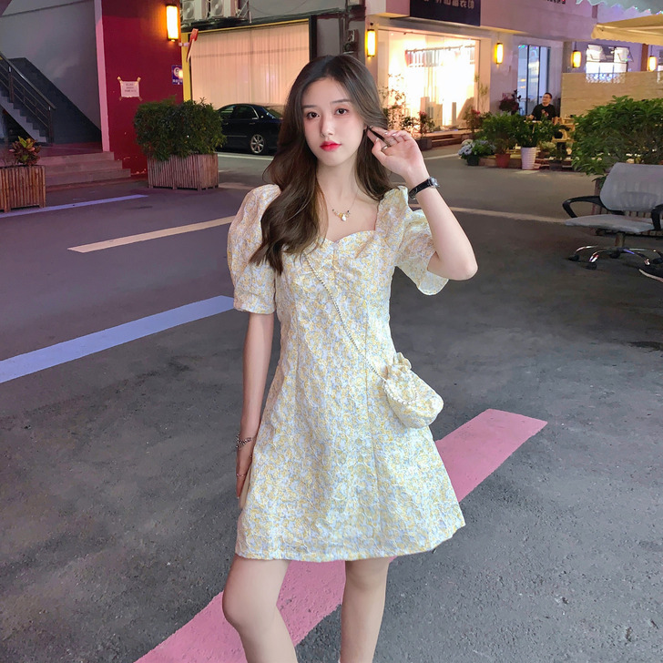 连衣裙