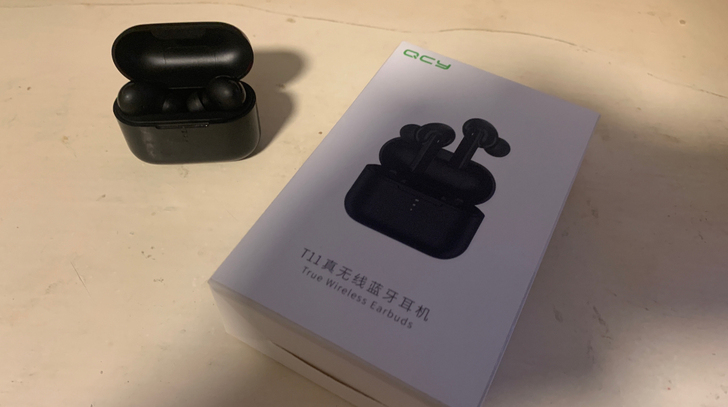 qcy t11蓝牙耳机，功能正常，成色如图...