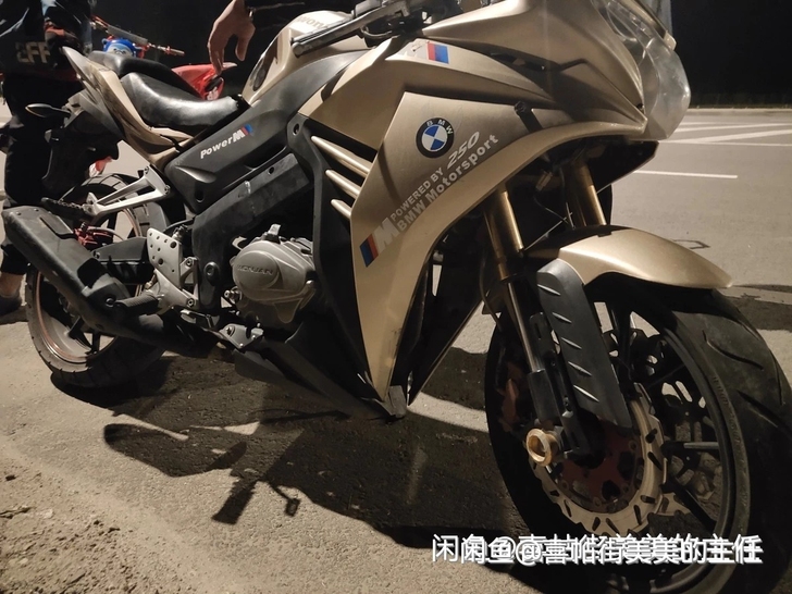 出一台二手摩托车单杠250风冷发动机，改装...