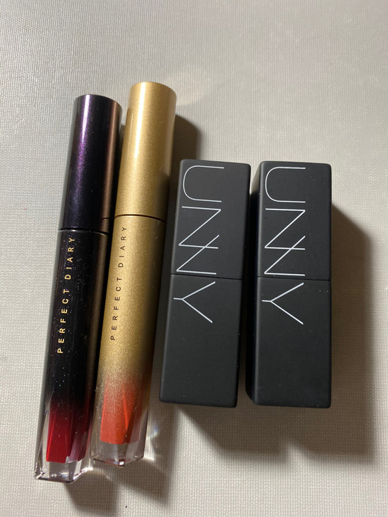 完美日记 unny口红