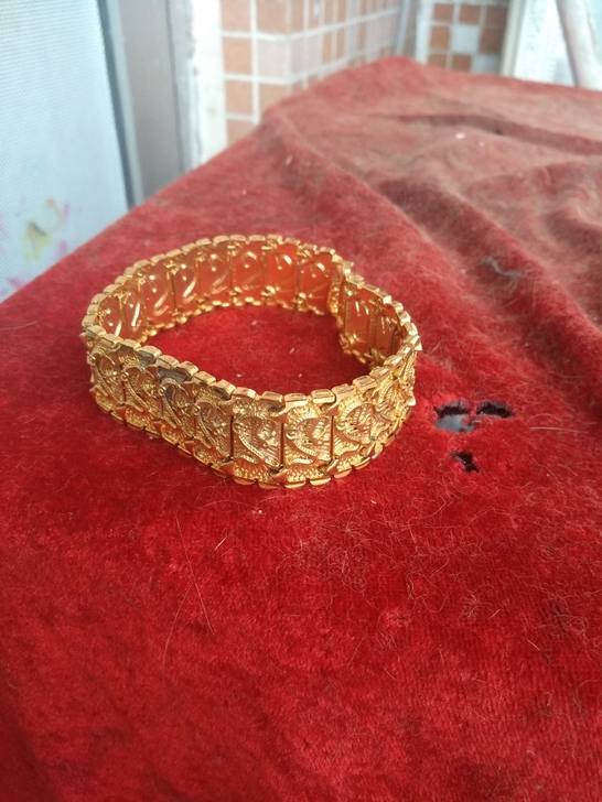 铜渡金手串，工艺精美，厚重结实
