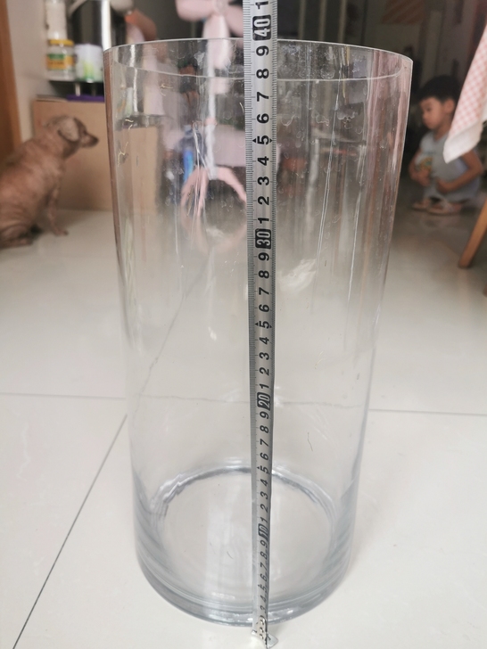 直升大花瓶，以前用来养竹子的