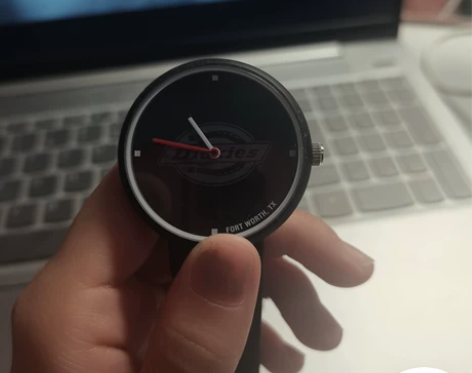 Dickies潮牌手表 图中黑色手表 有购...