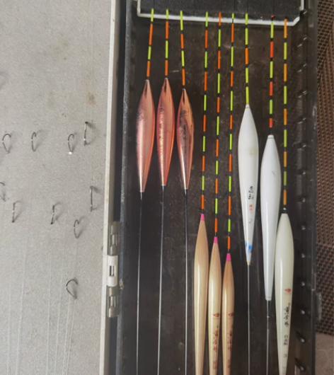 黄金眼彩金版c-016一套三只，包正品。有...