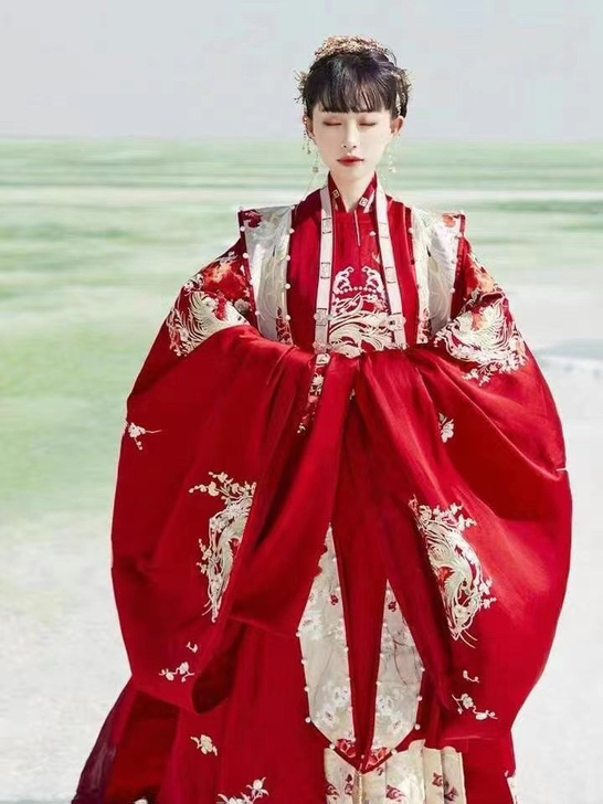 汉服婚服 【出租】正品【十三余 小豆蔻儿】[鸾凤和鸣 汉服婚服 【出租】正品【十三余 小豆蔻儿】[鸾凤和鸣