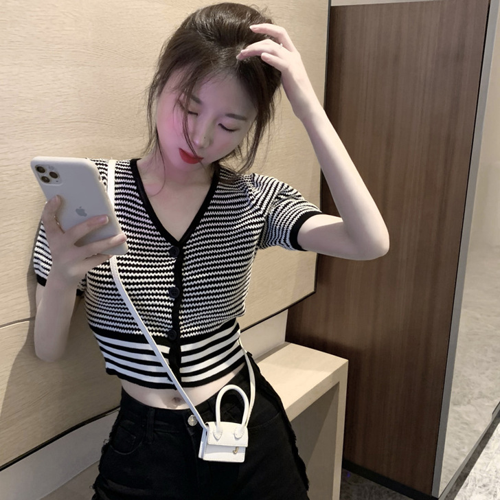 【狂欢价】网红冰丝针织衫女夏装2020年新...