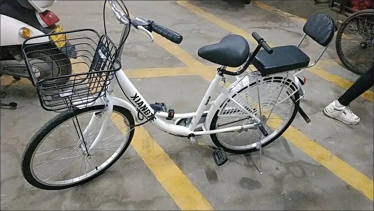 通勤车轻便亲子学生实心胎都市老式自行车