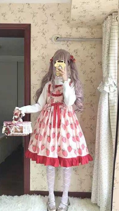 品牌型号 全新 塔塔塔公馆草莓轻lo