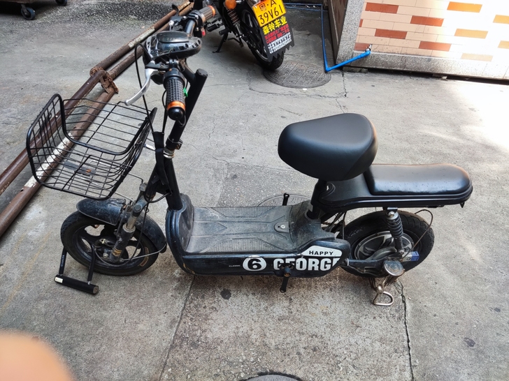 出售一台家用电动车