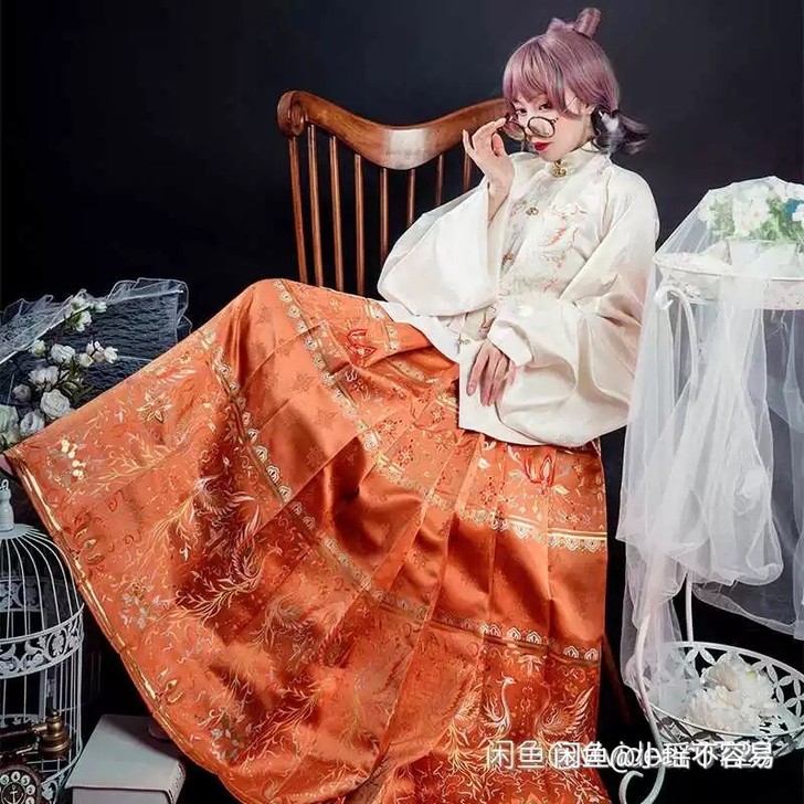 观其赋短袄马面凤凰梵音