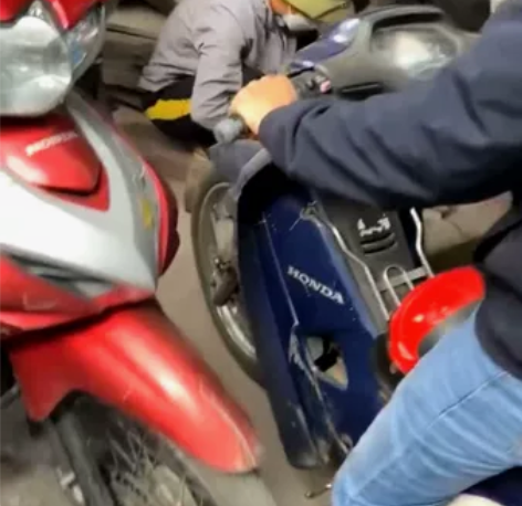 人头比树头多 感兴趣的话点“我想要”和我私...