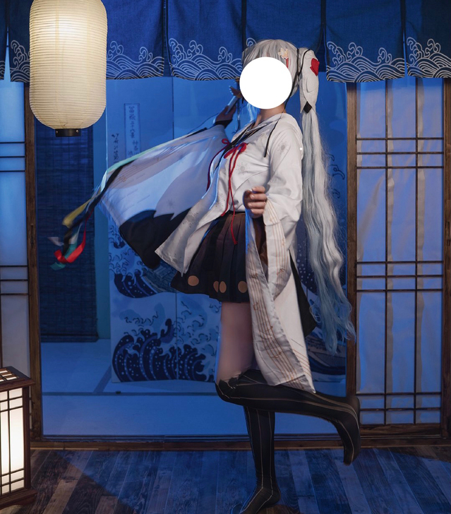 雪初音cos2018雪巫女