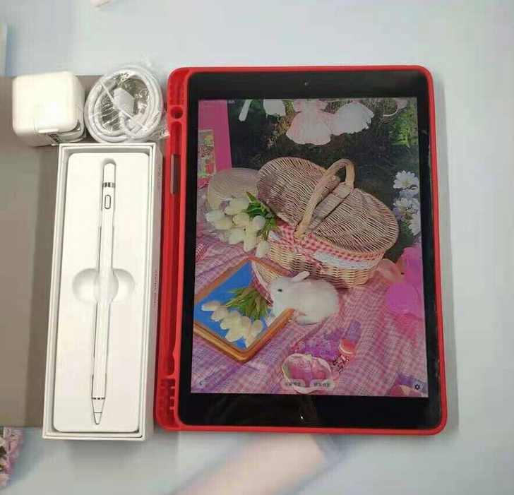 Ipad 2019 苹果平板代电容笔很适合...