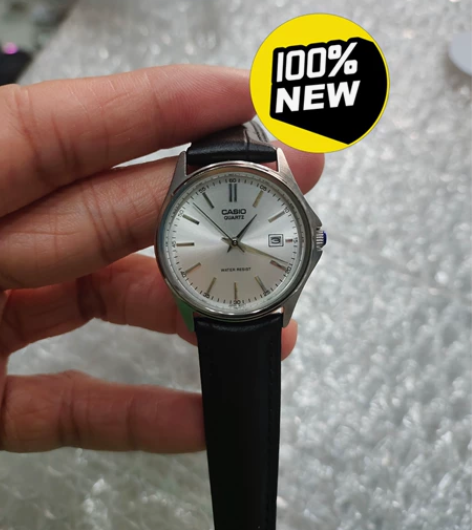 全新女款,表盘直径26左右! 感兴趣的话点...