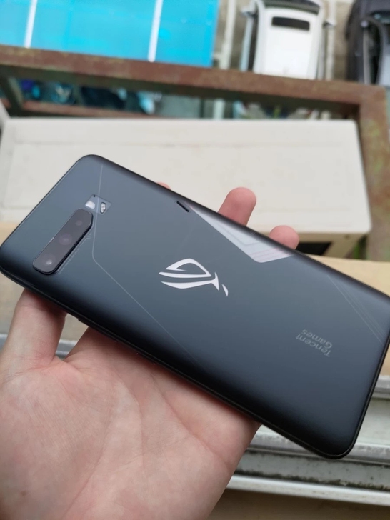 华硕 ROG3 经典版 游戏手机