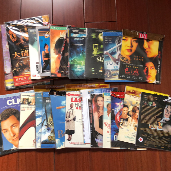 全新正版DVD中外经典影片每张20元,全部...