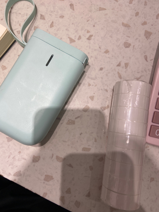 打印机链接APP使用,打印名字和价格很好用...