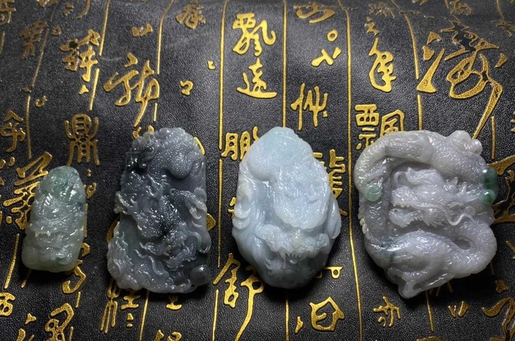 自家工厂加工生产，一手货源，翡翠玉雕龙牌，...