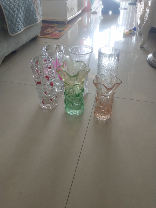 花瓶低价处理，花店拆不干了，剩下库存，（花...