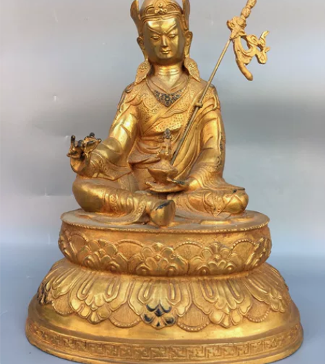 铜鎏金莲花生大师，工艺精美，包浆厚重，尺寸...