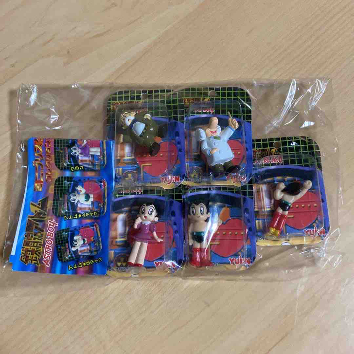 Yujin日本购入 阿童木迷你手办 中古玩...