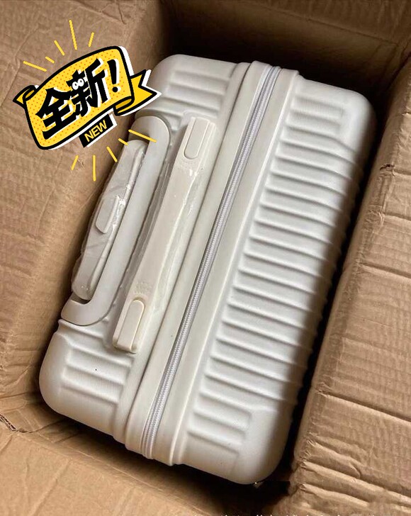 顺丰包邮 闲置几个26寸高档行李箱,80包...